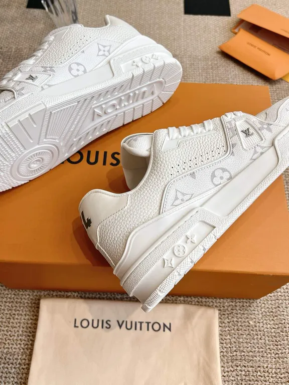 Louis Vuitton Shoe 